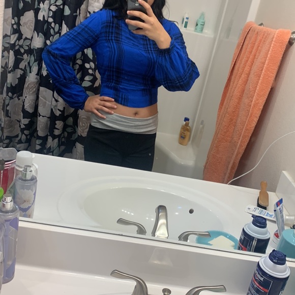 Blue long sleeve crop top from wild fable - Picture 3 of 4